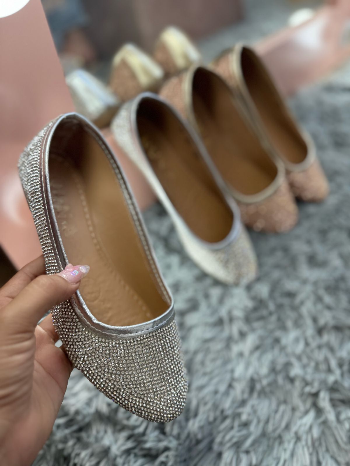 FLATS GRETA | Emmelie