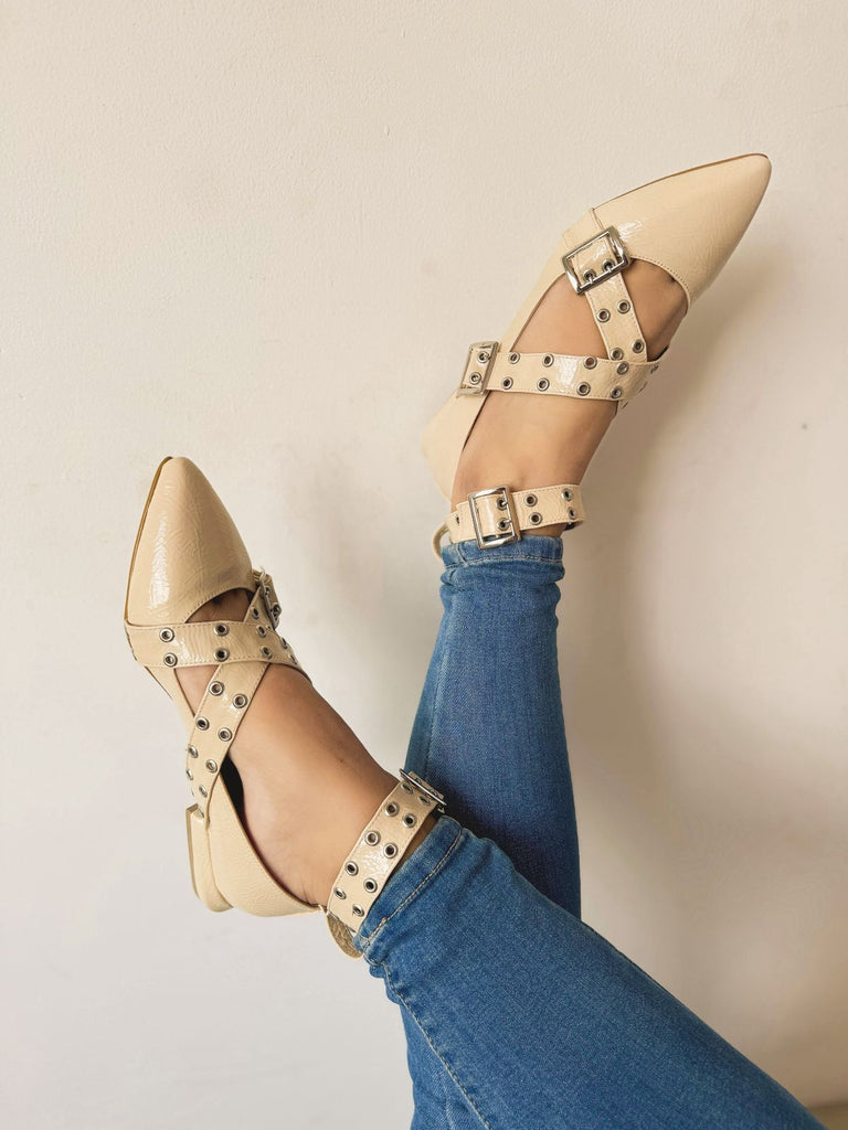 FLATS CELEX | Emmelie